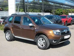 Braun Gebraucht 2012 Dacia Duster Prestige SUV | 9.450 € (Teuer)