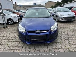 Blau Gebraucht 2014 Ford Focus SYNC Edition Limousine | 7.990 € (Teuer)