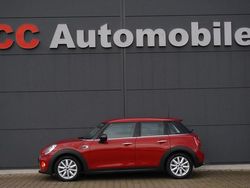 Rot Gebraucht 2016 Mini ONE Pepper Kleinwagen | 10.880 € (Fairer Preis)