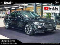 Obsidianschwarz Gebraucht 2024 Mercedes E200 Avantgarde Limousine | 47.900 € (Fairer Preis)