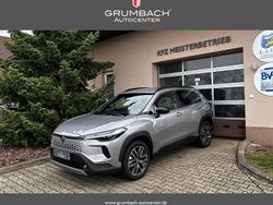 1k0 metal stream metallic Neu 2025 Toyota Corolla Cross Style SUV | 33.190 €