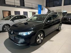 Grenadillschwarz metallic Gebraucht 2025 VW Passat Business Kombi | 31.990 € (Superpreis)