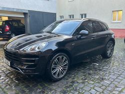Schwarz Gebraucht 2014 Porsche Macan Turbo Sport SUV | 33.000 € (Superpreis)