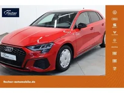 Rot Gebraucht 2023 Audi A3 Sportback S-Line Limousine | 30.980 € (Guter Preis)