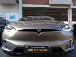 Gebraucht 2016 Tesla Model X Performance SUV | 34.490 € (Etwas zu teuer)