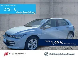 Crystal ice blue metallic Gebraucht 2024 VW Golf VIII Life Limousine | 26.330 € (Fairer Preis)