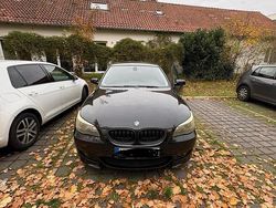 Schwarz Gebraucht 2005 BMW 523 Limousine | 4.000 €
