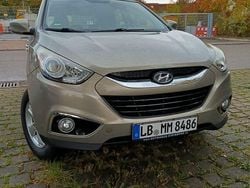 Grau Gebraucht 2010 Hyundai ix35 Comfort SUV | 9.100 € (Teuer)
