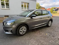 Grau Gebraucht 2022 Skoda Fabia Style Kleinwagen | 17.900 € (Fairer Preis)