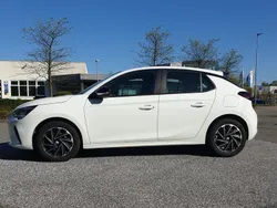 Weiß Gebraucht 2020 Opel Corsa Edition Limousine | 9.150 € (Fairer Preis)
