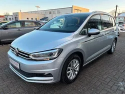 Silber Gebraucht 2018 VW Touran Sound Van / Kleinbus | 19.990 € (Guter Preis)