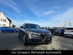 Colore esterno (grigio vesuvio Gebraucht 2018 Alfa Romeo Stelvio Super SUV | 15.490 € (Superpreis)