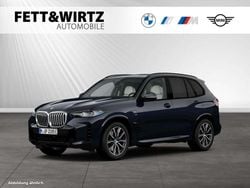 Carbonschwarz metallic Gebraucht 2025 BMW X5 M Sport SUV | 88.775 € (Superpreis)