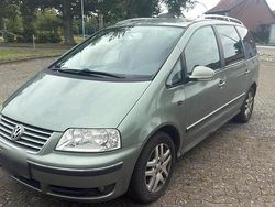 Grün Gebraucht 2004 VW Sharan Van / Kleinbus | 2.600 € (Guter Preis)