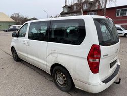 Weiß Gebraucht 2017 Hyundai H-1 Van / Kleinbus | 7.900 € (Superpreis)