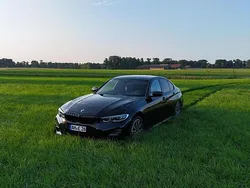 Schwarz Gebraucht 2020 BMW 330 M Sport Limousine | 40.000 € (Fairer Preis)