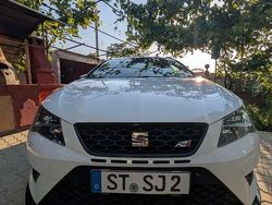 Weiß Gebraucht 2015 Cupra Leon Limousine | 15.000 € (Etwas zu teuer)