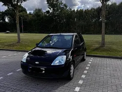 Schwarz Gebraucht 2002 Ford Fiesta Kleinwagen | 2.099 € (Fairer Preis)