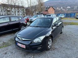 Schwarz Gebraucht 2011 Hyundai i30 Edition Limousine | 1.500 € (Superpreis)