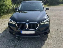 Schwarz Gebraucht 2021 BMW X1 Advantage SUV | 22.590 € (Guter Preis)