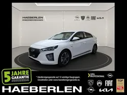 Weiß Gebraucht 2020 Hyundai Ioniq Premium Limousine | 16.980 € (Fairer Preis)