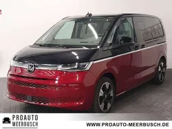 Mehrfarbenlackierung Gebraucht 2023 VW T7 Style Van | 54.985 € (Fairer Preis)