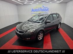 Grau Gebraucht 2010 Kia Ceed Sportswagon Kombi | 5.950 € (Teuer)