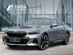 Grau Gebraucht 2024 BMW i5 M Sport Limousine | 74.980 €
