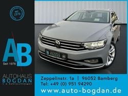 Mondsteingrau Gebraucht 2023 VW Passat Elegance Kombi | 24.780 € (Fairer Preis)