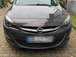 Grau Gebraucht 2015 Opel Astra Kombi | 5.150 € (Superpreis)