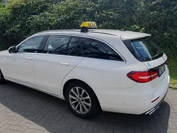 Weiß Gebraucht 2018 Mercedes E220 Kombi | 13.000 €