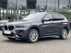 Mineralgrau Gebraucht 2022 BMW X1 Advantage SUV | 24.430 € (Guter Preis)