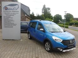 Blau Gebraucht 2016 Dacia Dokker Stepway Van | 8.899 € (Guter Preis)