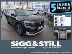 Agate black Neu 2025 Ford Explorer Extended Range SUV | 36.850 €