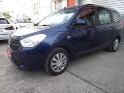 Blau Gebraucht 2017 Dacia Lodgy Lauréate Van / Kleinbus | 3.999 € (Superpreis)