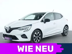 Gletscherweiss Gebraucht 2023 Renault Clio V Evolution Limousine | 14.978 € (Fairer Preis)