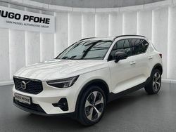 Weiß Gebraucht 2024 Volvo XC40 Plus SUV | 35.950 € (Guter Preis)