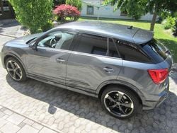 Grau Gebraucht 2024 Audi SQ2 Ambiente SUV | 40.900 € (Guter Preis)