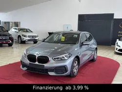 Grau Gebraucht 2022 BMW 118 Advantage Kleinwagen | 17.990 € (Guter Preis)