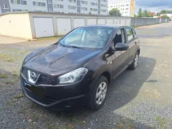 Schwarz Gebraucht 2014 Nissan Qashqai 360º SUV | 10.100 € (Superpreis)