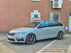 Grau Gebraucht 2018 Skoda Octavia RS Kombi | 20.400 € (Teuer)