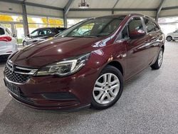 Rot Gebraucht 2018 Opel Astra Edition Kombi | 10.890 € (Guter Preis)