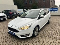 Weiß Gebraucht 2018 Ford Focus Kombi | 10.990 € (Guter Preis)