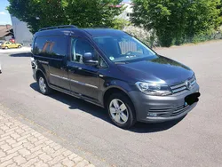 Blau Gebraucht 2018 VW Caddy Maxi Van / Kleinbus | 20.000 € (Fairer Preis)