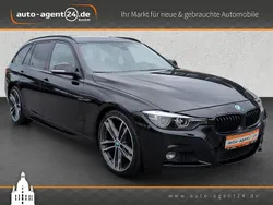 Black sapphire metallic (475) Gebraucht 2018 BMW 330 M Sport Kombi | 24.990 € (Teuer)
