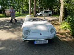 Weiß Gebraucht 1966 Fiat 850 Cabrio | 14.300 €