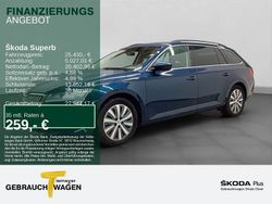 Blau Gebraucht 2022 Skoda Superb Ambition Kombi | 25.430 € (Guter Preis)