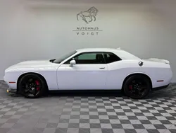 Knuckle white Gebraucht 2019 Dodge Challenger Coupé | 49.000 €