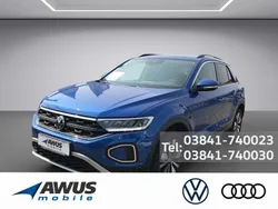 Blau / ravennablau (metallic) Gebraucht 2023 VW T-Roc Move SUV | 26.990 € (Guter Preis)