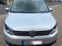 Silber Gebraucht 2014 VW Touran Van / Kleinbus | 3.900 € (Guter Preis)